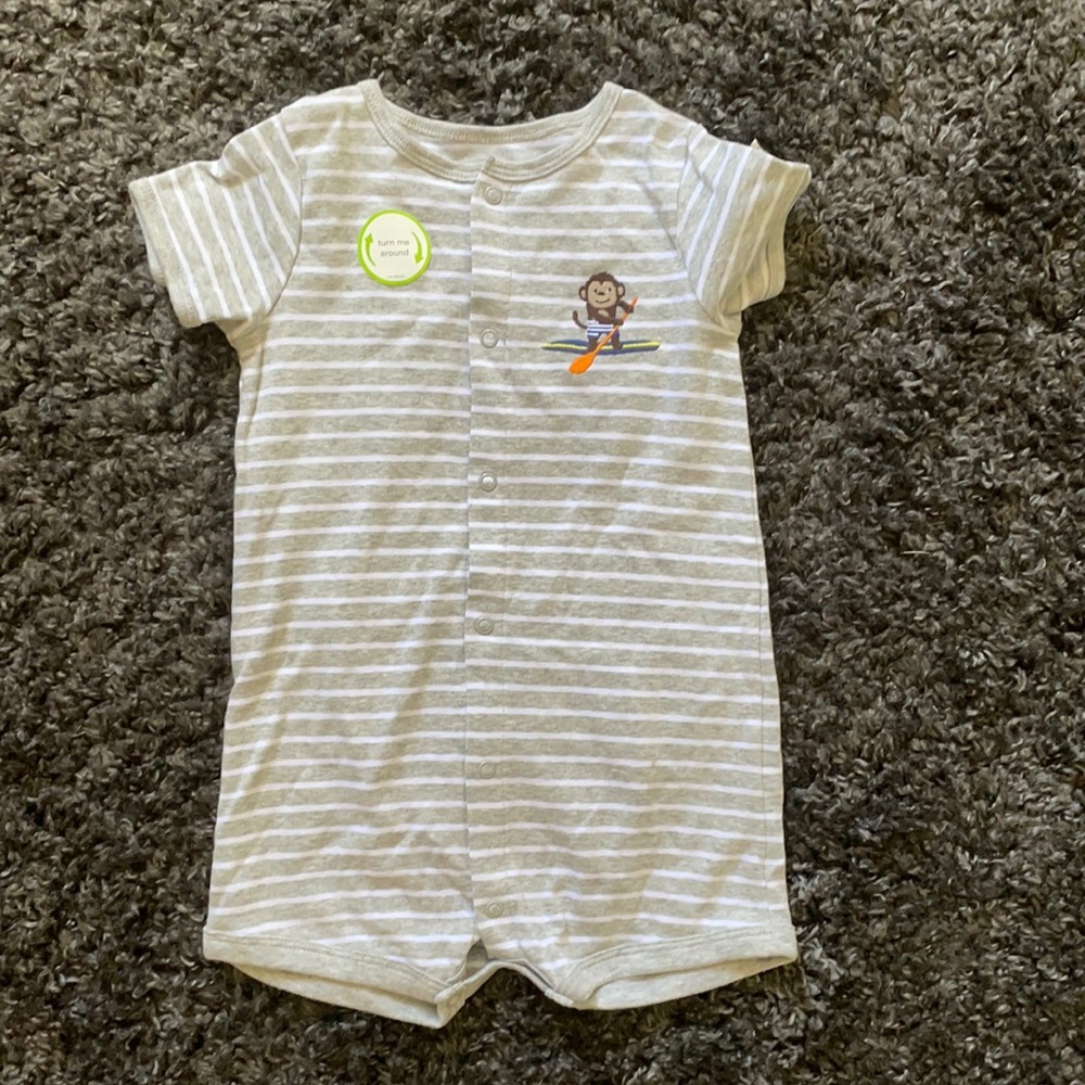 Carter’s striped monkey snap-up romper 18m